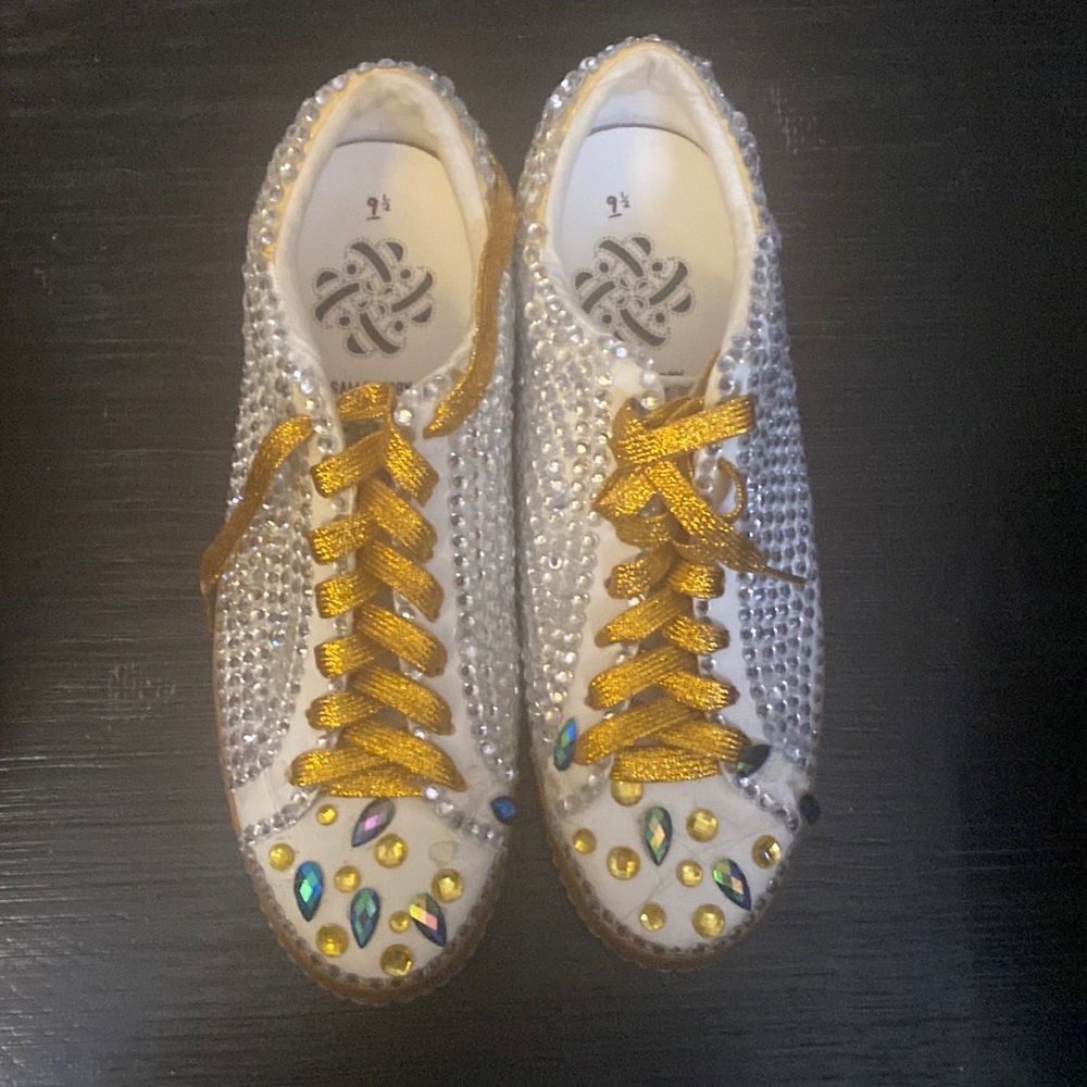 Bling tennis shoes